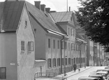Drottninghuset uppkallat efter drottning Ulrika Eleonora. Ett av de äldsta husen på Norrmalm, byggt 1687