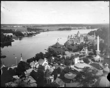 Utsikt från minareterna över 1897 års Allmänna konst- och industriutställning på Djurgården