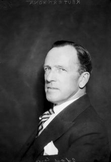 Porträtt av man, Reuterkrona