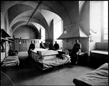 Interiör från befälslogement 517, Oscar II:s kök på Kungl. Slottet under mobiliseringen 1914