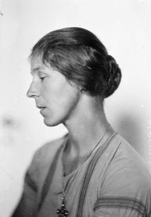 Porträtt i profil av Asplund (kvinna)