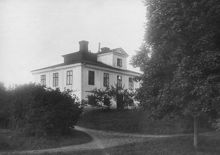 Stora Ängby gård, huvudbyggnaden