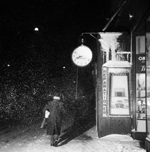 Vinterbild från Vasagatan 38 vid urmakare W. Anderssons affär.