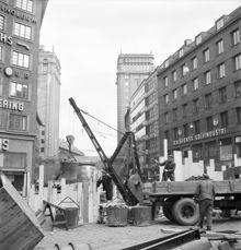 Tunnelbanebygget i  korsningen  Kungsgatan - Sveavägen