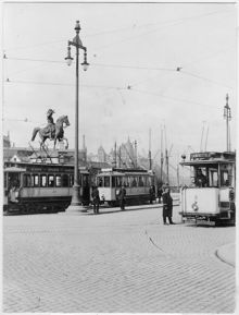 Trafikbild från Karl Johans torg  vid Slussen år 1914