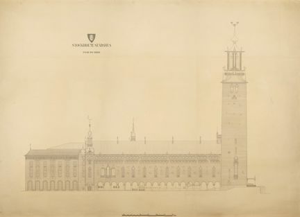 Ritning i stort format av stadshuset, fasaden mot Riddarfjärden, i tusch på gulnat papper