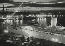 Stadsgårdshamnen: Nattbild på m/s Stella Polaris