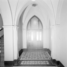 Portvalv i Humlegårdsgatan 8