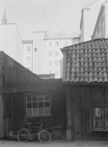 Luntmakargatan 80. Träskjul vid Simon Ericsons Glasmästeri