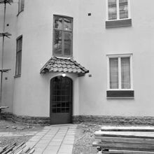 Karlbergsvägen 73, entré till gårdshus