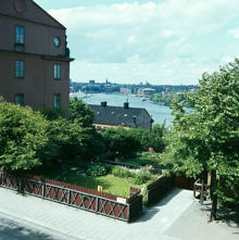 Stigbergsgatan vid Sista Styverns Trappor. Vy mot Strömmen och Skeppsholmen