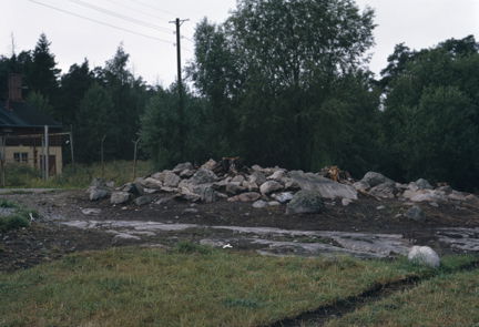 Vy från sydost över gravfält RAÄ 24 i Östberga, Brännkyrka socken