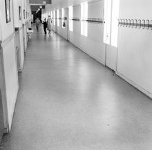 Skolkorridor i Enskedefältets skola