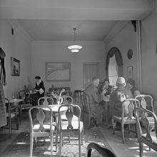 Norrtullsgatan 8. Filips konditori