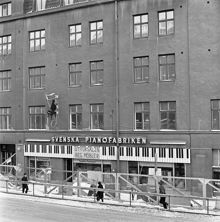 Vasagatan 23, 25. Fasad