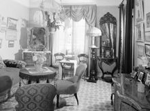 Interiör från fru Anna Hedéns hem. Västmannagatan 93, 4 tr