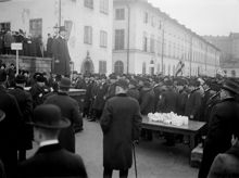 Inkvartering vid Karlbergs Slott i samband med Bondetåget i Stockholm 1914.