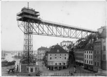 Slussen, gamla Katarinahissen omkr. 1900. 
