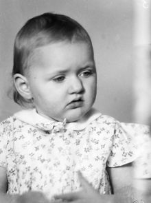 Porträtt av liten flicka, Hägglund