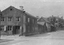 Hörnet av Timmermansgatan och Högbergsgatan, med äldre trähusbebyggelse