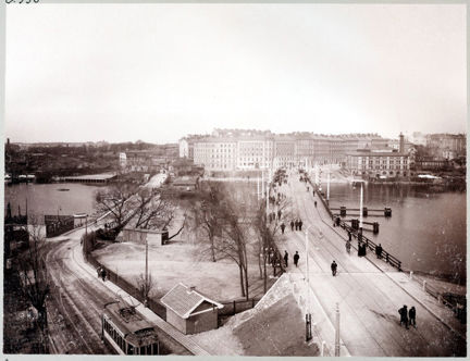 Gamla och nya Liljeholmsbroarna från Liljeholmen mot Södermalm