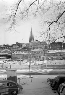 Vy mot Centralstationen från Klara Strand. Klara kyrktorn i fonden