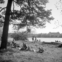 Utflykt på Kärsön i Mälaren. I fonden Drottningholms Slott.