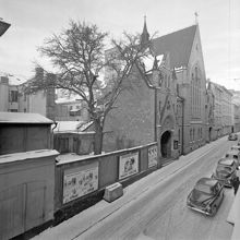 Majorsgatan 5 och 7 med Trefaldighetskyrkan