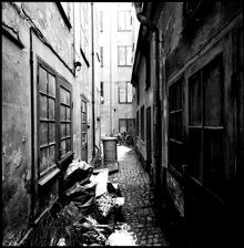 Hamngatan 30 / Malmskillnadsgatan 5. Gården mot söder