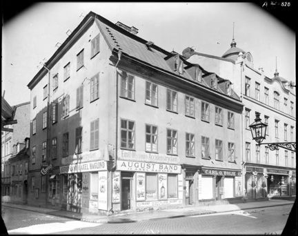 Drottninggatan 49 och Mäster Samuelsgatan 50