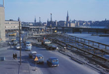 Ny trafikled skall dras fram utmed Klara sjö. Klarastrandsleden. Vy mot Stadshusbron