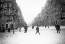 Birger Jarlsgatan från Hamngatan vid sekelskiftet.