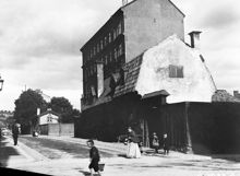 Bondegatan österut från Nytorgsgatan. Th. Bondegatan 24-28, nuv. 44-48