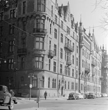 Strandvägen 29-33 österut från Grev Magnigatan