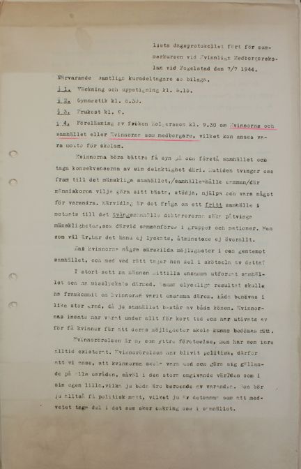 En sommarkurs på Kvinnliga medborgarskolan vid Fogelstad 1944