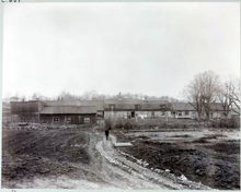 Sköldgatan 9-11 från trädgården mot norr