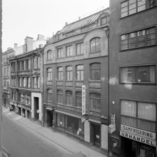 Mäster Samuelsgatan 71