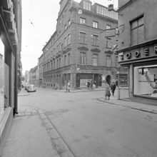 Herkulesgatan västerut före korsningen med Drottninggatan 23