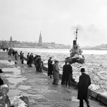 Bogserbåten Hugin på Riddarfjärden vid Norr Mälarstrand
