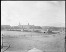 Vasabron från Rosenbad. I förgrunden Strömgatan