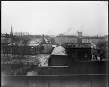 Helgeandsholmen från Lejonbacken. Norrbro t.h