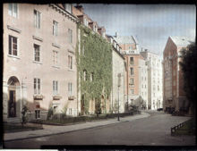 Kv. Musketören. Tysta Gatan norrut från nummer 5