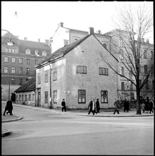 Adolf Fredriks folkskola. Hörnet av Sveavägen 41 och Kammakargatan