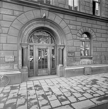 Sturegatan 11. Portalen