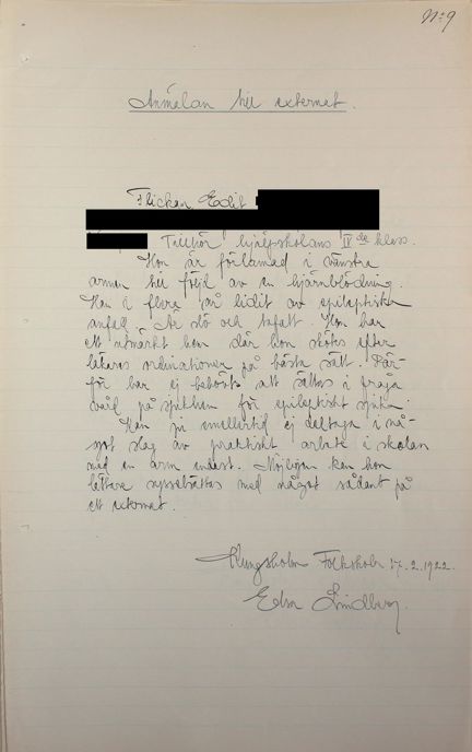 Edit 14 år anmäls till specialskola - 1922