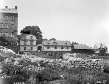 Värdshuset Lilla Ingemarshof på 1890-talet. Kv. Kråkan, nuvarande Blåkråkan