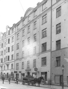 Tomtebogatan 21-25, fasader