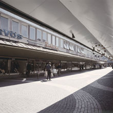 Byggnad i Vällingby centrum