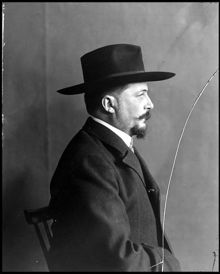 Porträtt av konstnär Arthur Bianchini