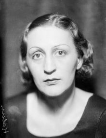 Porträtt av kvinna, Malm